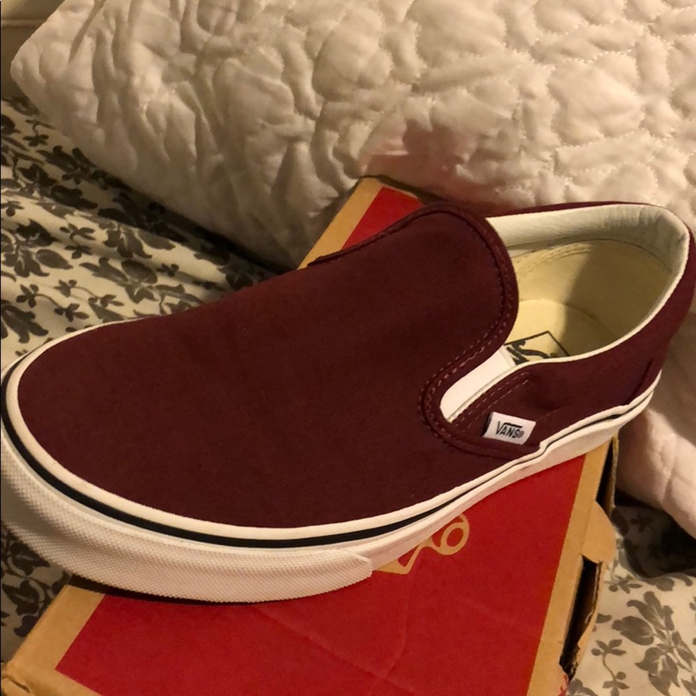 Vans wine slip on